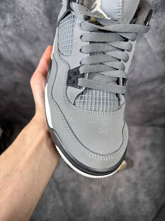 Size 6.5Y | Jordan 4 Cool Grey With Box | Pre-Owned main image 6